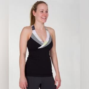 Lululemon deep breath tank, black yellow, gray, size 6